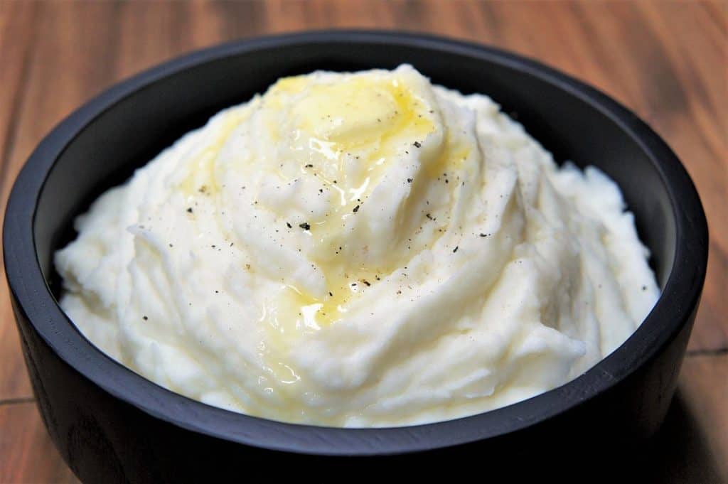 Mashed Potatoes - Cook2eatwell