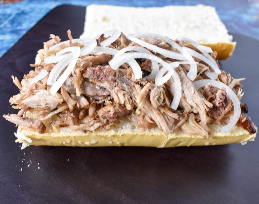 Pan Con Lechon Portos