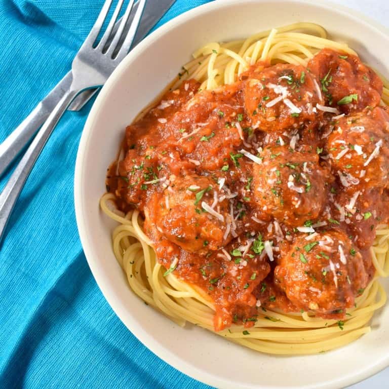 Spaghetti and Turkey Meatballs - Cook2eatwell