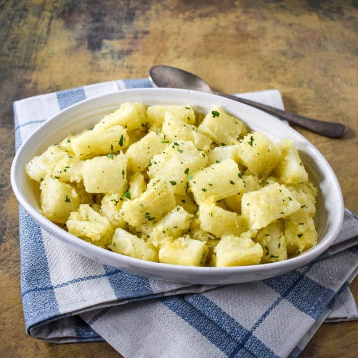 Garlic Parsley Potatoes - Cook2eatwell