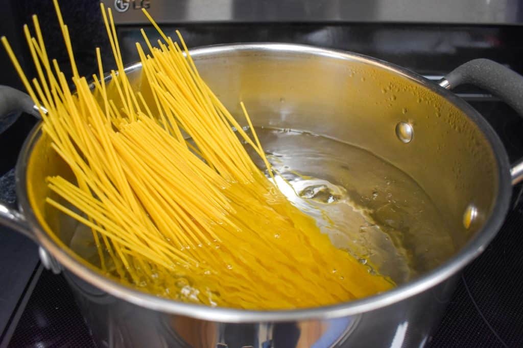 Spaghetti Pasta Salad - Cook2eatwell