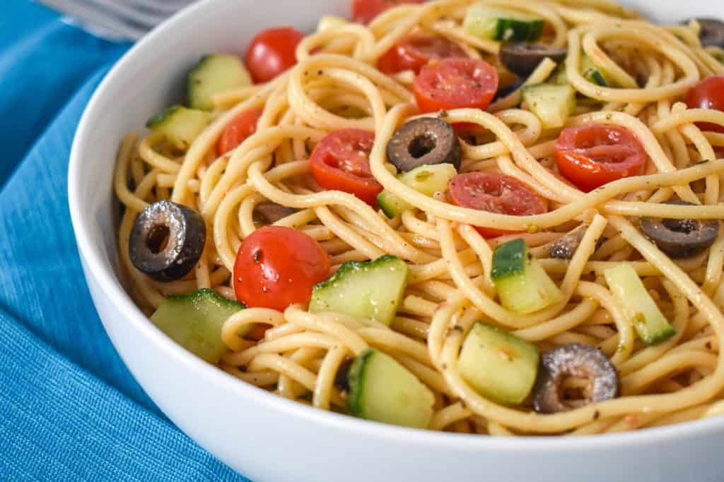 Spaghetti Pasta Salad - Cook2eatwell